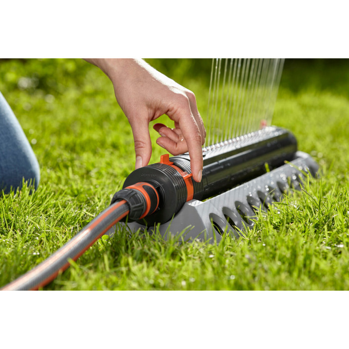 Дождеватель Aquazoom Comfort 350/3 Gardena - изображение 2