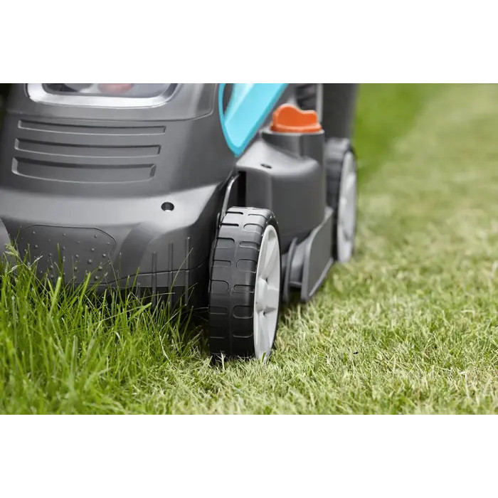Газонокосарка акумуляторна GARDENA PowerMax Li-18/32 05039-20.000.00 - зображення 4