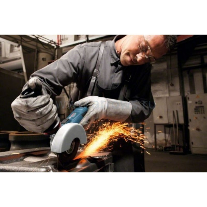 Угловая шлифмашина Bosch Professional GWS 13-125 CIE 060179F002 - изображение 6