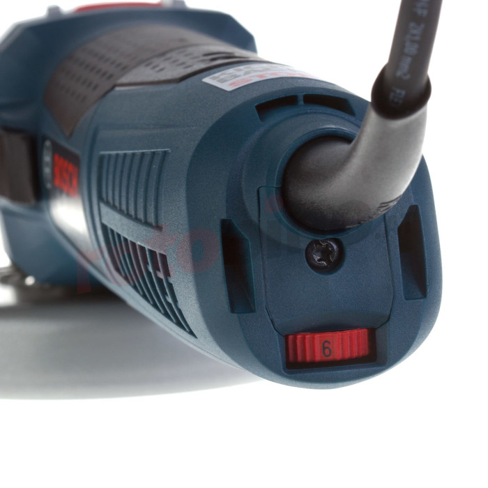 Угловая шлифмашина BOSCH Professional GWS 17-125 CIE 060179H002 - изображение 2