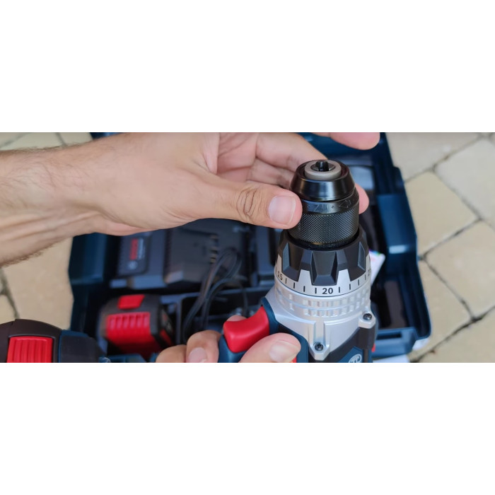Дриль-шуруповерт акумуляторний BOSCH GSR 18V-110 C Professional 06019G0109 без АКБ - зображення 4