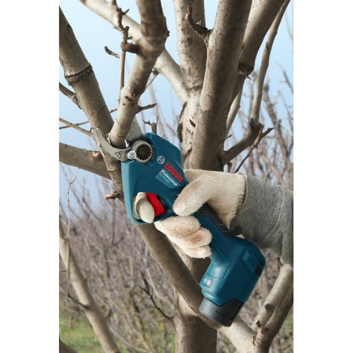 Ножиці-секатор акумуляторні BOSCH Pro Pruner 06019K1020 без АКБ - зображення 9
