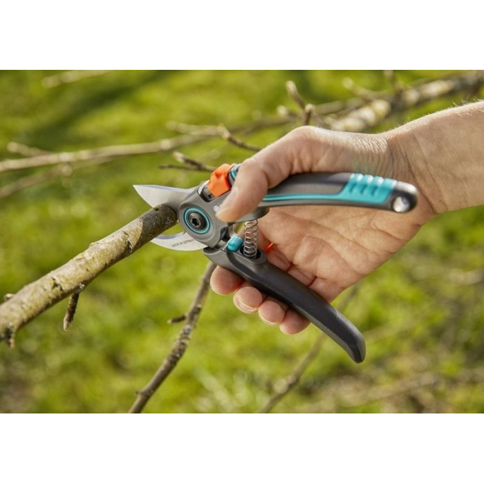 Секатор Gardena ExpertCut 12203-20.000.00 - изображение 3