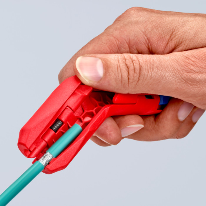Універсальний інструмент для зняття оболонки з кабелю KNIPEX ErgoStrip 16 95 02 SB - зображення 7