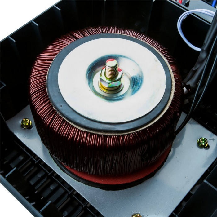 Стабилизатор напряжения LogicPower LPT-1000RD 4435 - изображение 10