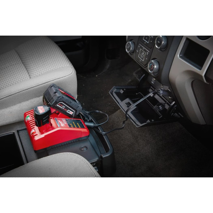 Зарядний пристрій Milwaukee M12-18 AC Li-Ion 12 В, 18 В 4932459205 - зображення 2