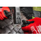Сталевий молоток з прямим цвяходером Milwaukee 750 г 4932493655 - зображення 4