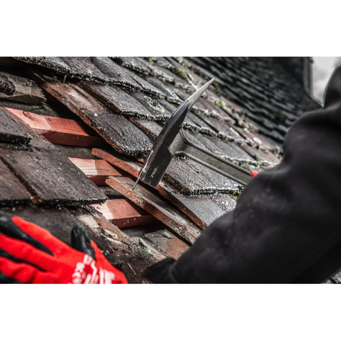 Сталевий молоток з прямим цвяходером Milwaukee 750 г 4932493655 - зображення 6