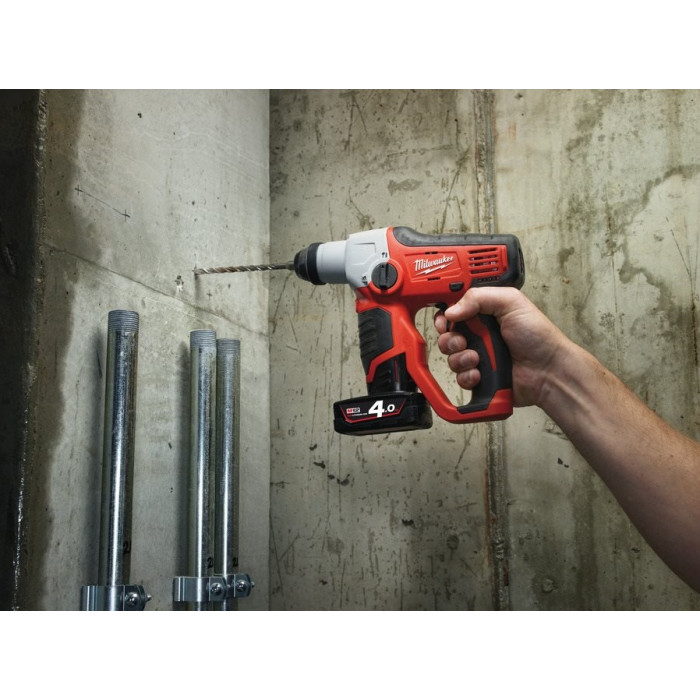 Перфоратор аккумуляторный Milwaukee M12 H-0 4933431355 без АКБ - изображение 2