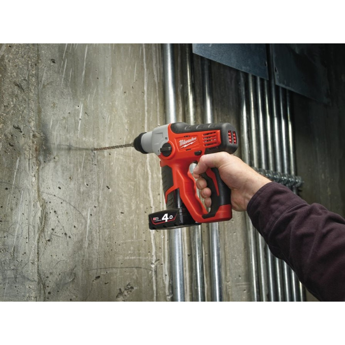 Перфоратор аккумуляторный Milwaukee M12 H-0 4933431355 без АКБ - изображение 5