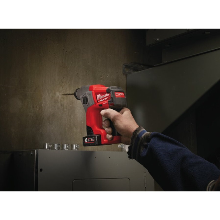 Перфоратор акумуляторний Milwaukee M12 CH-402C 4933441475 - зображення 9