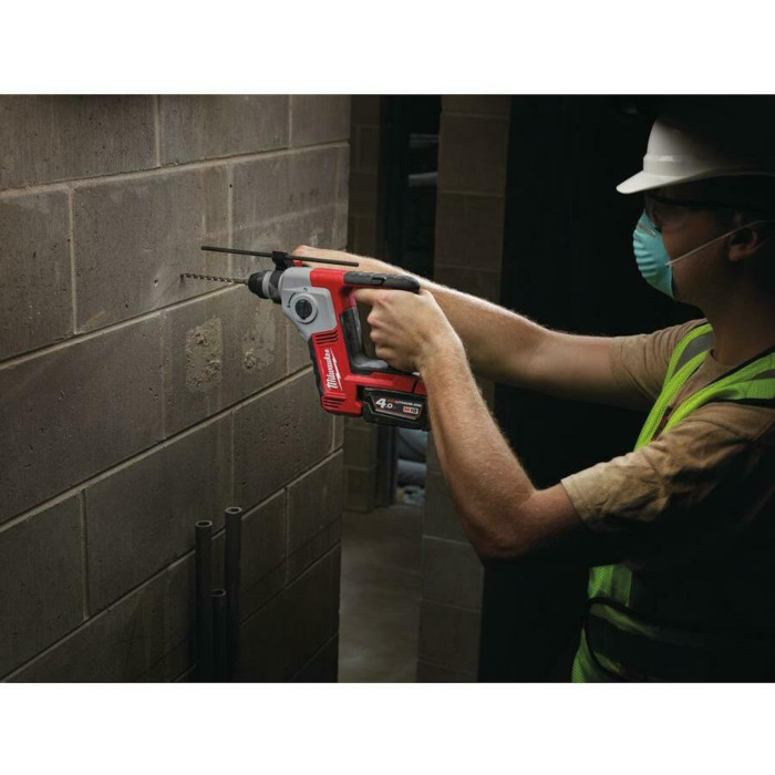 Перфоратор аккумуляторный Milwaukee M18 BH-402C 4933443330 - изображение 6