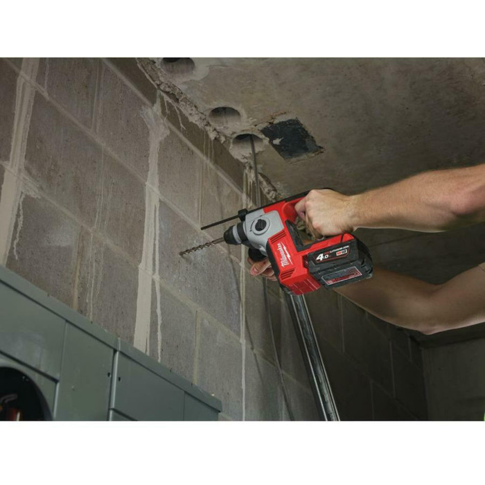 Перфоратор аккумуляторный Milwaukee M18 BH-402C 4933443330 - изображение 9