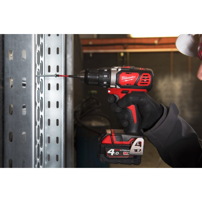 Дрель-шуруповёрт аккумуляторный Milwaukee M18 BDD-202C 4933443555 - изображение 9