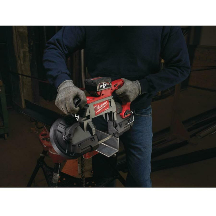 Ленточная пила аккумуляторная Milwaukee M18 CBS125-502C 4933448195 - изображение 8