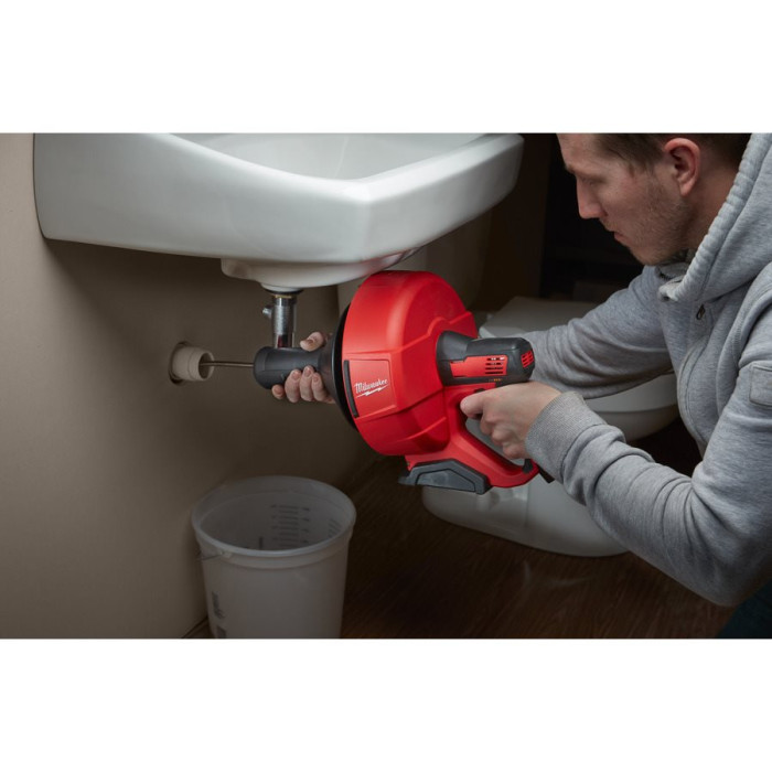 Акумуляторна прочисна машина Milwaukee M12 BDC6-0C 4933451634 без АКБ - зображення 7