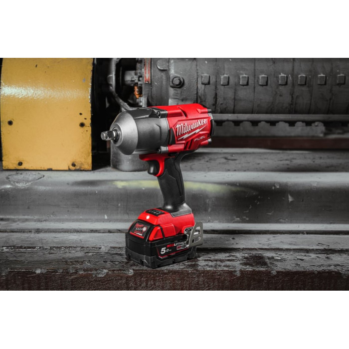 Гайковёрт высокомоментный аккумуляторный Milwaukee M18 FHIWF12-0X 4933459695 без АКБ - изображение 4