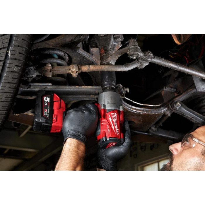 Гайковёрт высокомоментный аккумуляторный Milwaukee M18 FHIWF12-0X 4933459695 без АКБ - изображение 5
