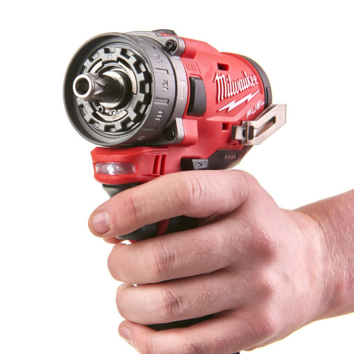 Дриль-шуруповерт ударний акумуляторний Milwaukee M12 FPDX-202X 4933464136 - зображення 8