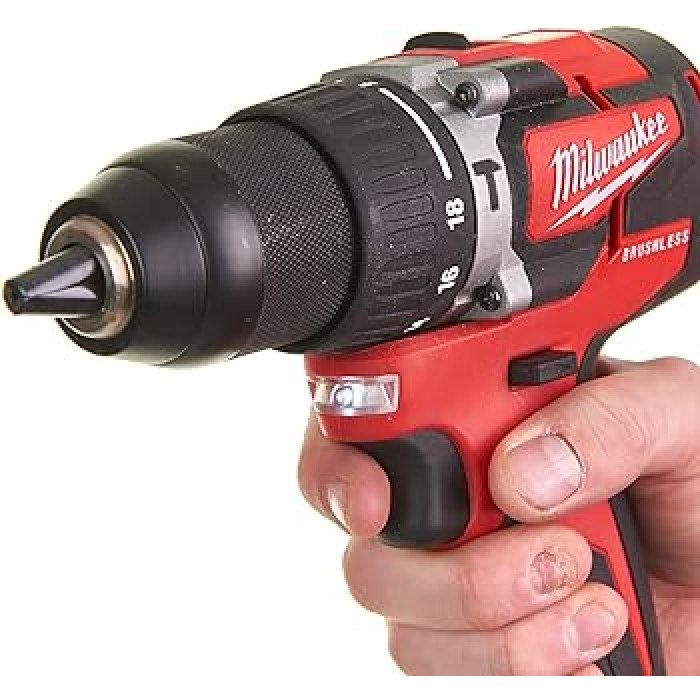 Дриль-шуруповерт ударний акумуляторний Milwaukee M18 CBLPD-202C 4933464320 - зображення 4