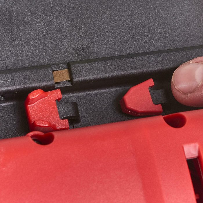 Гвоздезабиватель аккумуляторный Milwaukee M18 FN18GS-0X 4933471409 без АКБ - изображение 7
