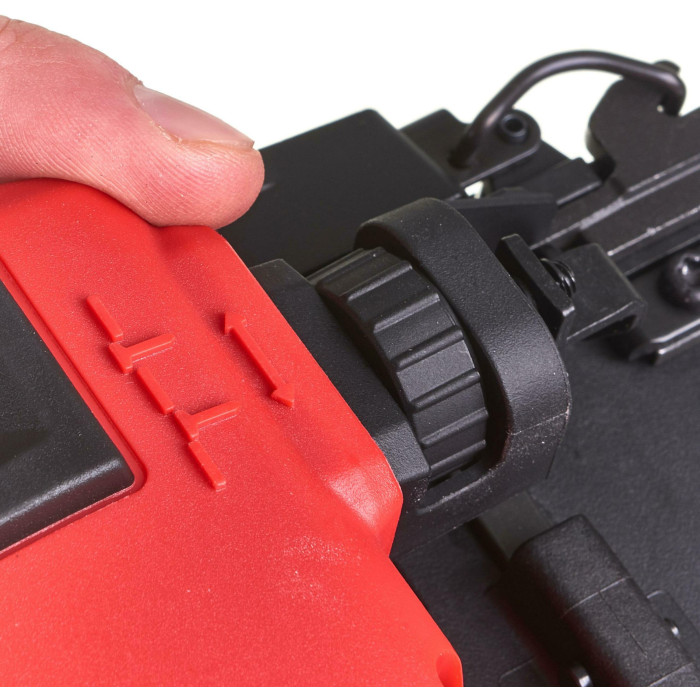 Гвоздезабиватель аккумуляторный Milwaukee M18 FN18GS-0X 4933471409 без АКБ - изображение 9