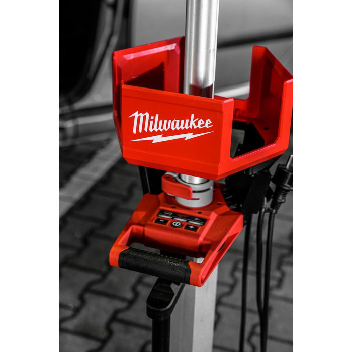 Прожектор/зарядное устройство светодиодный аккумуляторный Milwaukee M18 HOSALC-0 4933478116 без АКБ - изображение 5