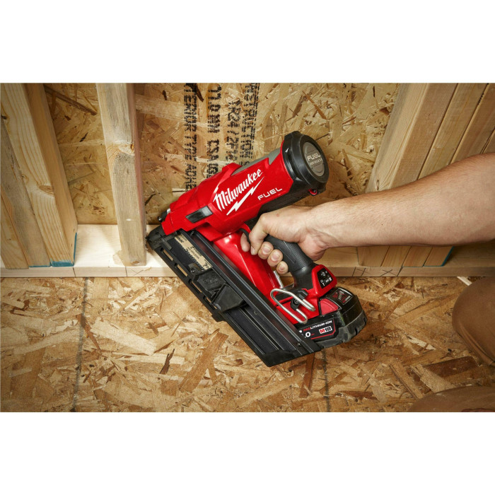 Гвоздезабиватель аккумуляторный Milwaukee M18 FFNS-502C 4933478302 - изображение 11