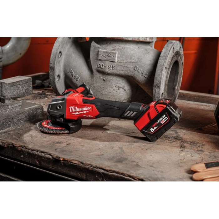Угловая шлифмашина аккумуляторная Milwaukee M18 FSAGV125XPDB-0X 4933478437 без АКБ - изображение 8