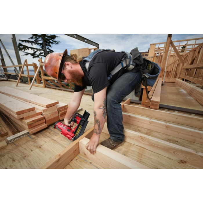Гвоздезабиватель аккумуляторный Milwaukee M18 FFN21-0C 4933478993 без АКБ - изображение 7