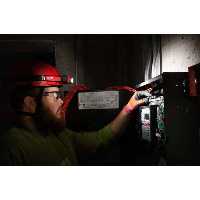 Налобный фонарь Milwaukee L4HL2-301 4933479963 - изображение 2