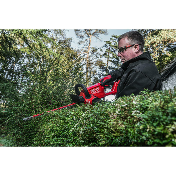 Кусторез аккумуляторный Milwaukee M18 FHT45-802 4933480113 - изображение 11