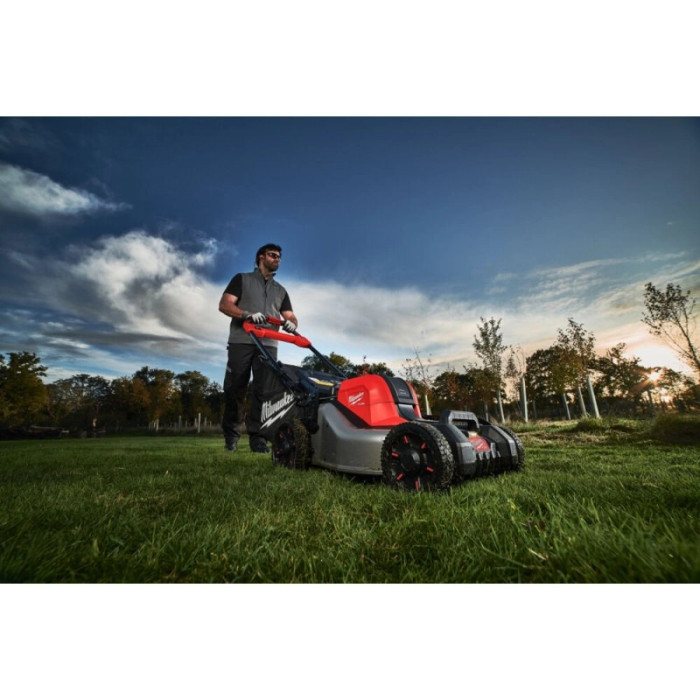 Газонокосилка аккумуляторная Milwaukee M18 F2LM46-0 4933492010 без АКБ - изображение 7