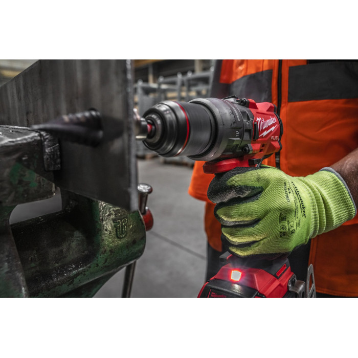 Дриль-шуруповерт ударний акумуляторний Milwaukee M18 FPD3-402C 4933492473 - зображення 8