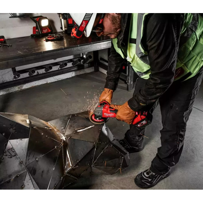 Угловая шлифмашина аккумуляторная Milwaukee M18 FSAG125XBMC-502X ALIS-0 4933499453 - изображение 7
