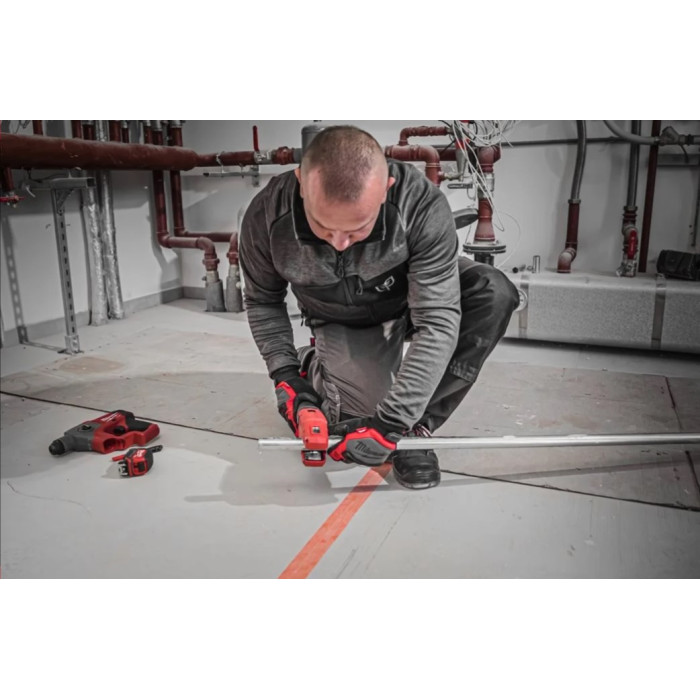 Труборез аккумуляторный по нержавеющей стали Milwaukee M12 PCSSMC-202C 4933499464 - изображение 7