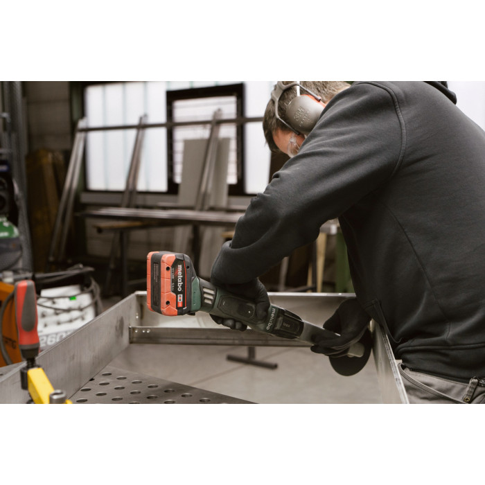 Шлифмашина для угловых сварных швов аккумуляторная Metabo KNS 18 LTX 150 600191850 без АКБ - изображение 2