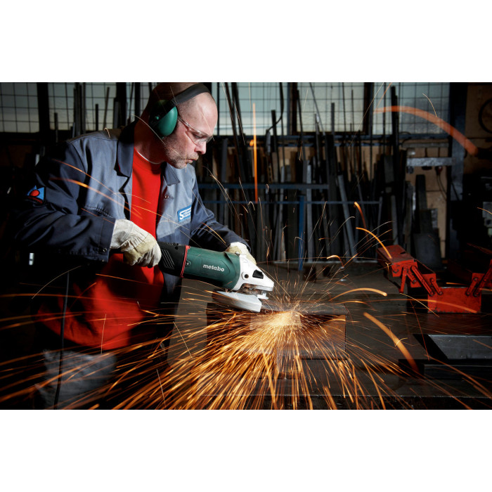 Угловая шлифмашина Metabo WE 24-230 MVT 606469580 - изображение 6
