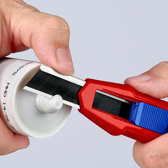 Ніж сегментний KNIPEX CutiX 18 мм 90 10 165 BK - зображення 4