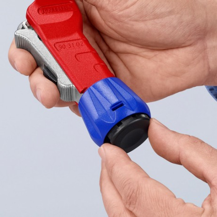Труборез для стали и цветных металлов KNIPEX TubiX 6-35 мм 90 31 02 SB - изображение 4