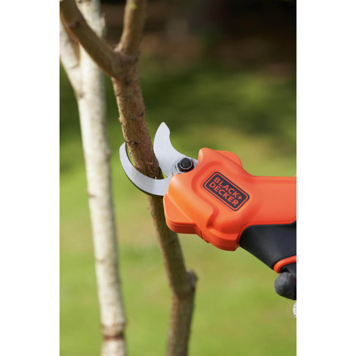 Ножницы-секатор аккумуляторные BLACK+DECKER BCPP18D1 - изображение 9