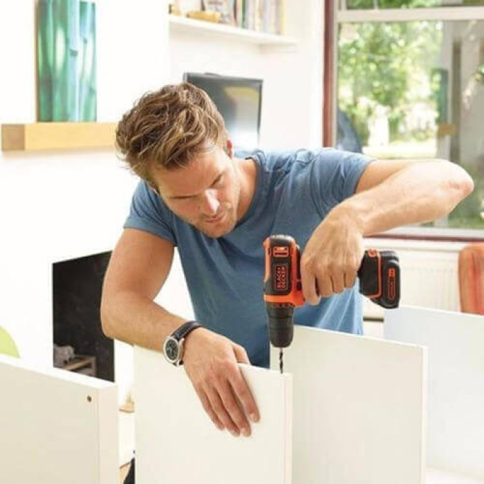 Дриль-шуруповерт акумуляторний BLACK+DECKER BDCDD12KB - зображення 4