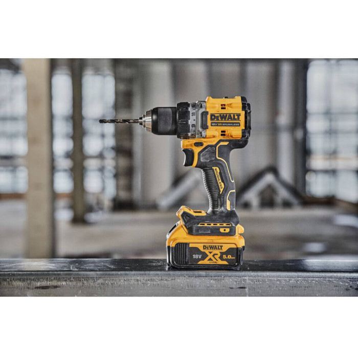 Дриль-шуруповерт акумуляторний DeWALT DCD800P2T - зображення 4