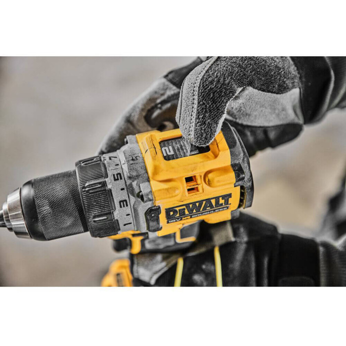 Дриль-шуруповерт акумуляторний DeWALT DCD800P2T - зображення 5