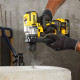 Дриль-шуруповерт акумуляторний DeWALT DCD991NT без АКБ - зображення 10