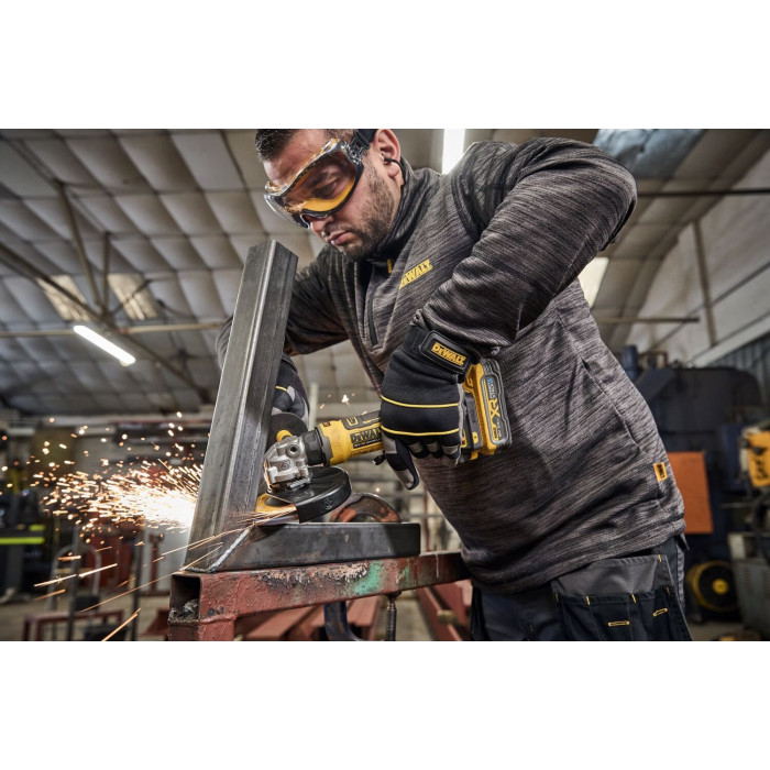 Угловая шлифмашина аккумуляторная DeWALT DCG404S2T - изображение 10