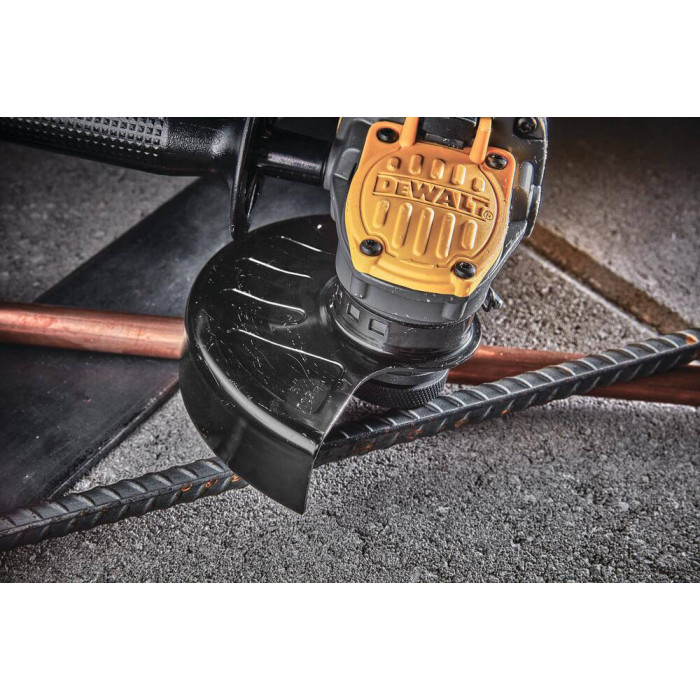 Угловая шлифмашина аккумуляторная DeWALT DCG409T1 - изображение 6