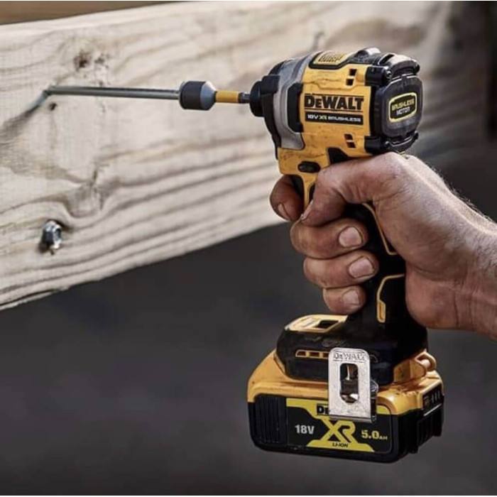 Набір акумуляторних інструментів DeWALT DCK2051E2T - зображення 4