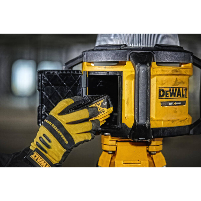 Фонарь светодиодный аккумуляторный DeWALT DCL074 без АКБ - изображение 8