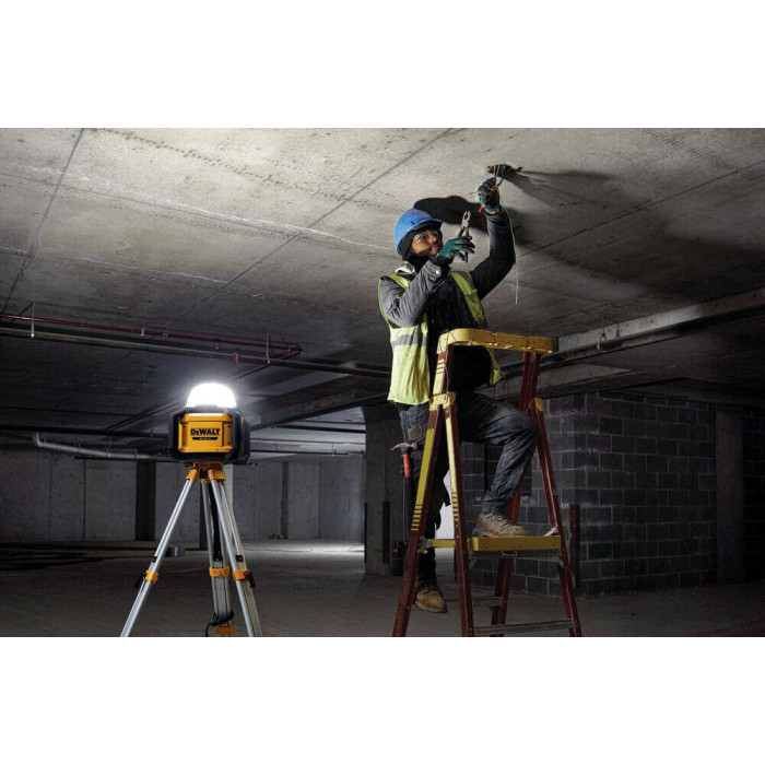 Фонарь светодиодный аккумуляторный DeWALT DCL074 без АКБ - изображение 10
